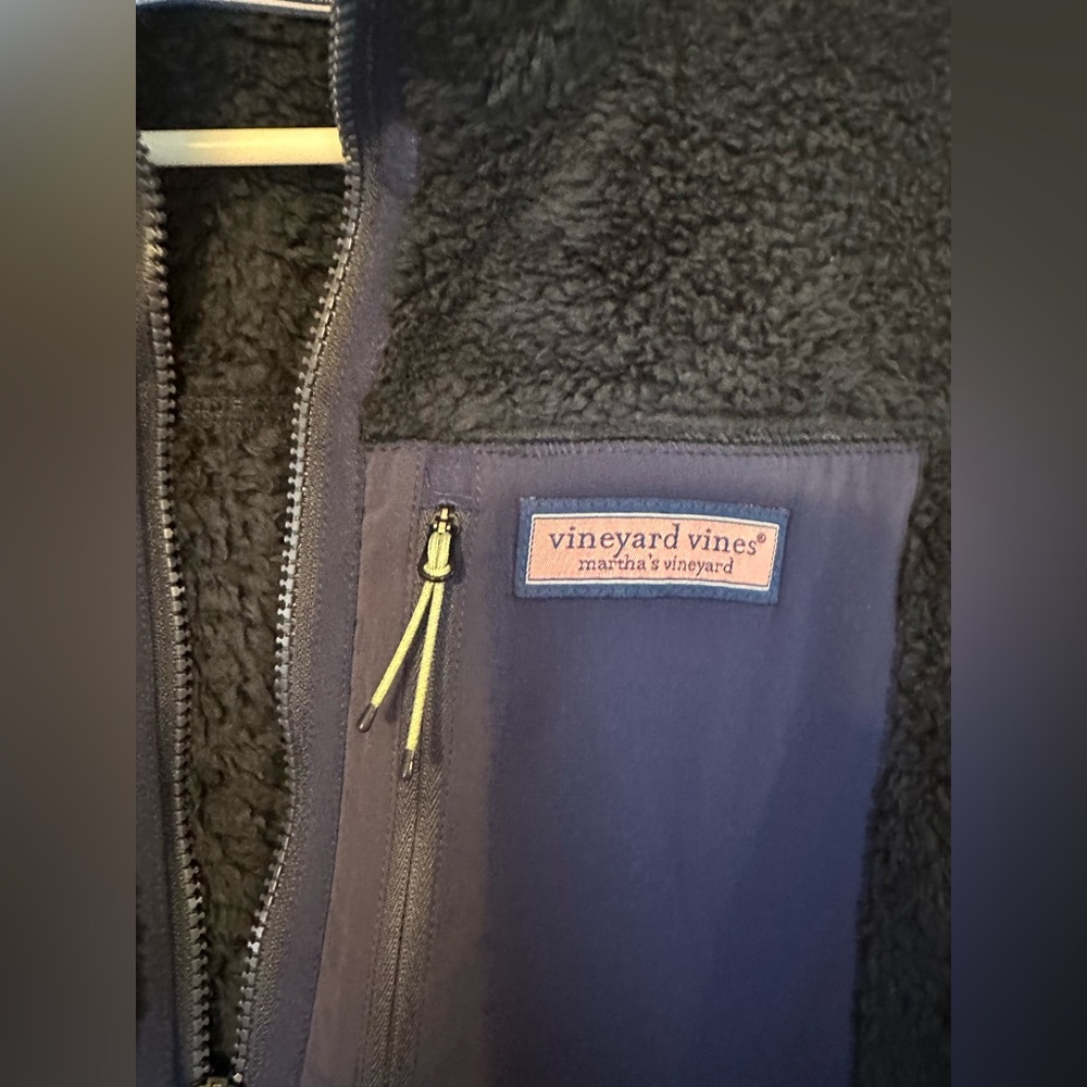 Vineyard Vines Men's Stillwater Sherpa Quarter Zip Pullover - Picture 7 of 9